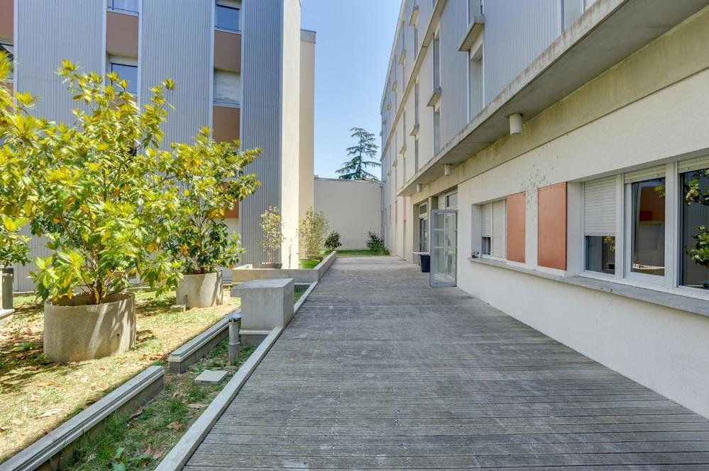 Apparteo Toulouse Exterior photo